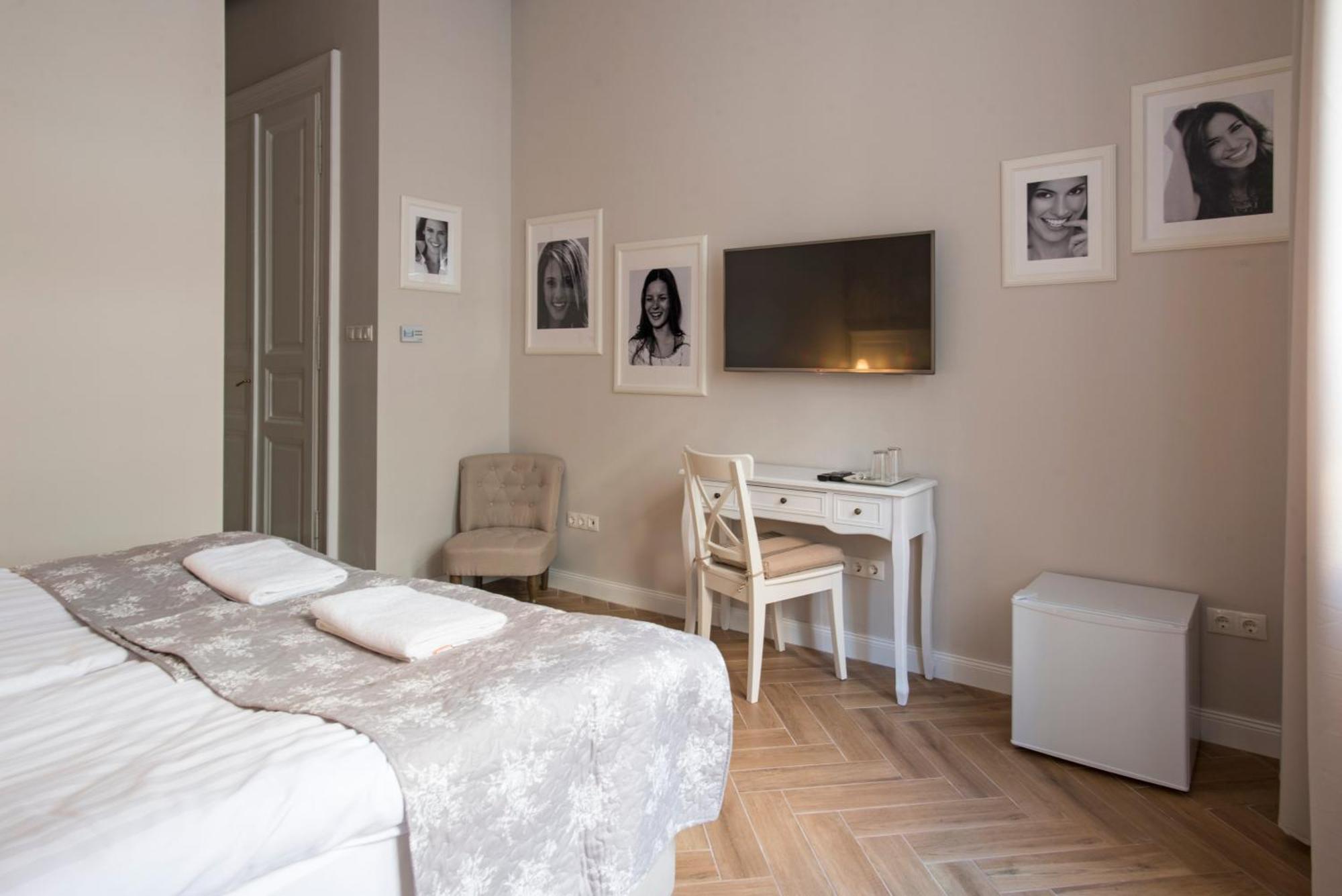 Serenity Boutique Budapest Luaran gambar